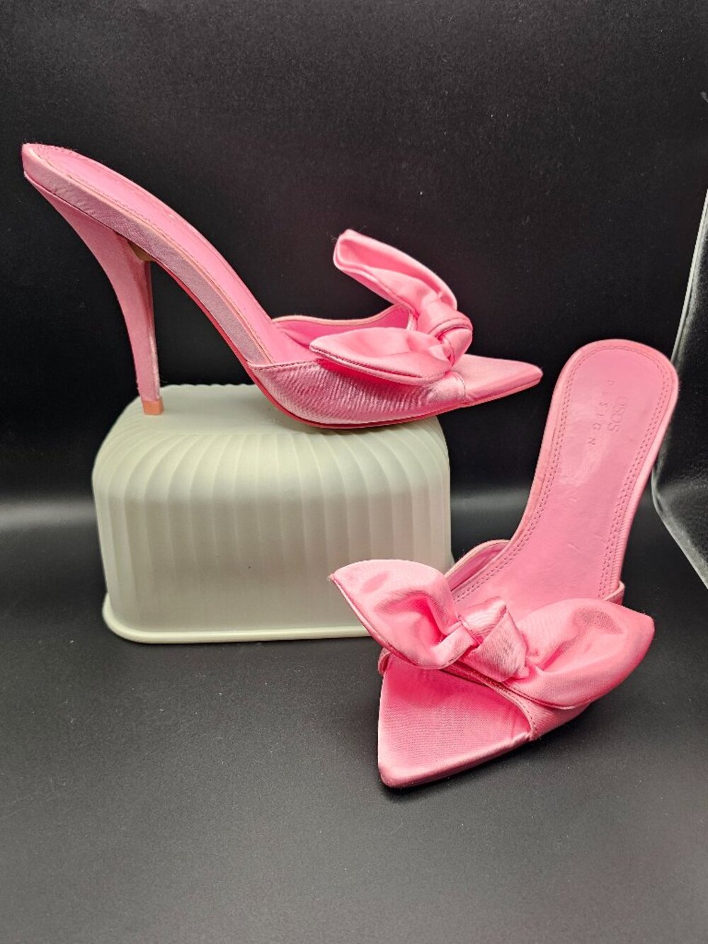 ASOS DESIGN Pink Satin Bow Heeled Mules – EU 37 / US 6 – Like New